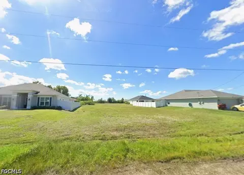 2626 NW 10th Ter, Cape Coral, FL 33993