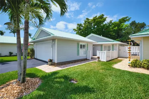 14652 Sagamore Ct, Fort Myers, FL 33908