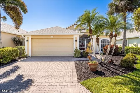 9273 Palm Island Cir, North Fort Myers, FL 33903