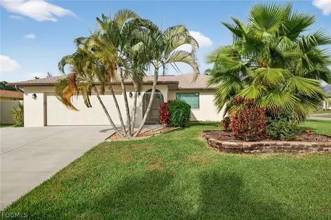 1802 SE 11th Pl, Cape Coral, FL 33990