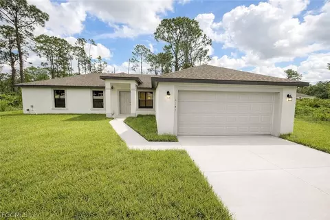 1143 Sunrise Blvd, Lehigh Acres, FL 33974