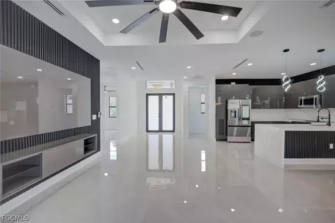 Living - 809 Williams Ave, Lehigh Acres, FL 33972 photo 2 of 7