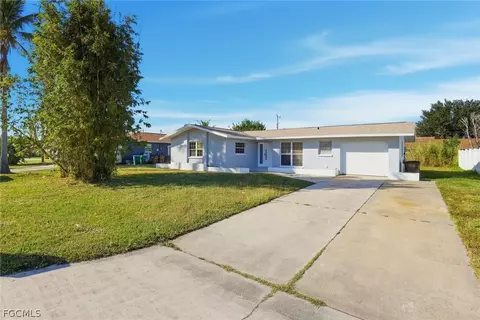 3420 SE 4th Pl, Cape Coral, FL 33904