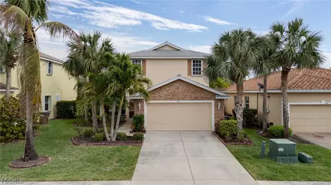 944 Golden Pond Ct, Cape Coral, FL 33909
