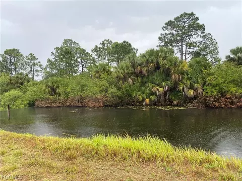 503 Naples Ave S, Lehigh Acres, FL 33974