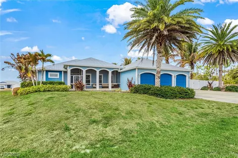 4438 NE 11th Pl, Cape Coral, FL 33909