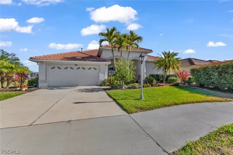 1989 Coconut Palm Cir, North Port, FL 34288