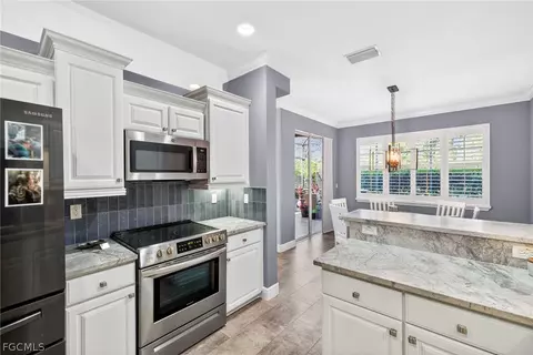 Kitchen - 20468 Larino Loop, Estero, FL 33928 photo 4 of 4
