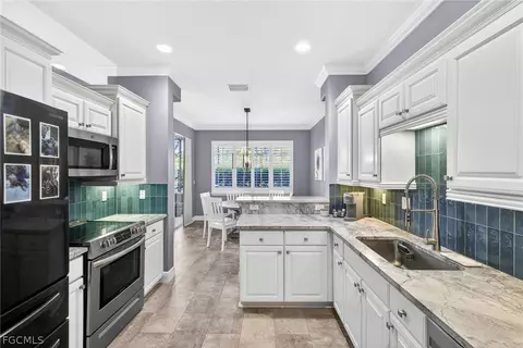 Kitchen - 20468 Larino Loop, Estero, FL 33928 photo 2 of 4