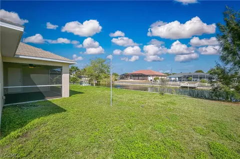 1213 SW 15th Ter, Cape Coral, FL 33991 photo 6