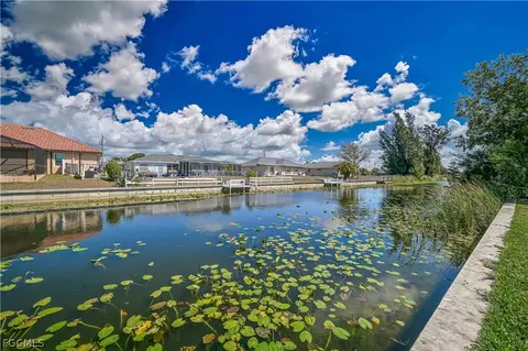 1213 SW 15th Ter, Cape Coral, FL 33991 photo 5