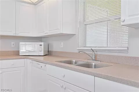 1213 SW 15th Ter, Cape Coral, FL 33991 photo 14