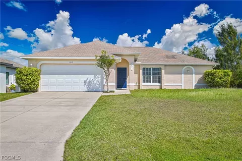 1213 SW 15th Ter, Cape Coral, FL 33991