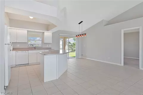 1213 SW 15th Ter, Cape Coral, FL 33991 photo 13
