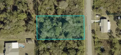 511 Johns Ave, Lehigh Acres, FL 33972