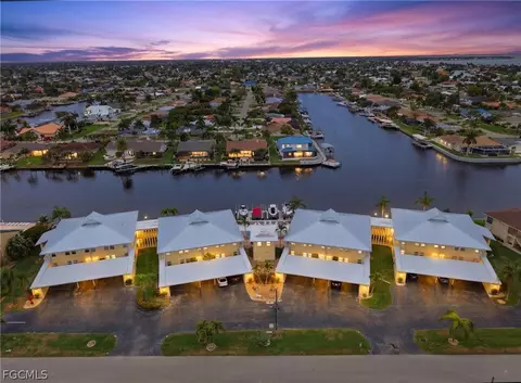1927 SE 40th Ter #107, Cape Coral, FL 33904