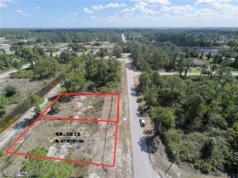 1019 Kaye St E, Lehigh Acres, FL 33974
