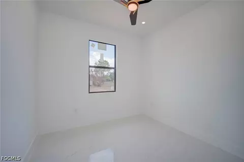 Bedroom - 1004 Pine Ave, Lehigh Acres, FL 33972 photo 7 of 9