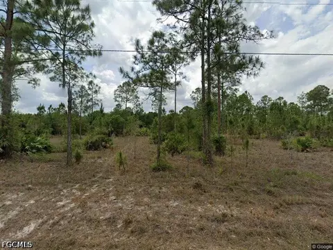 1115 Mcarthur Ave, Lehigh Acres, FL 33936