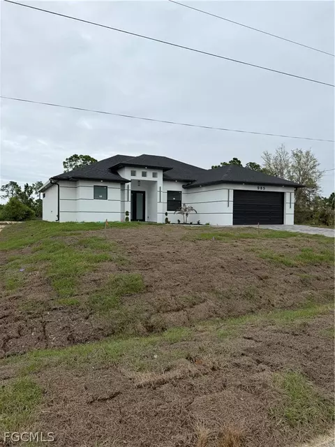 985 Gleason St, Lehigh Acres, FL 33974