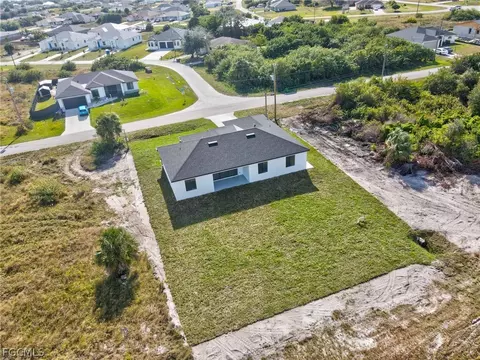 View/Area - 321 Peerless St, Lehigh Acres, FL 33974 photo 4 of 5