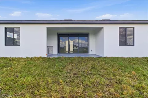 Exterior - 321 Peerless St, Lehigh Acres, FL 33974 photo 9 of 9