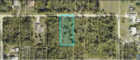 6607 Rockaway Dr, Bokeelia, FL 33922