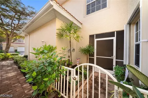 13861 Avon Park Cir #103, Fort Myers, FL 33912