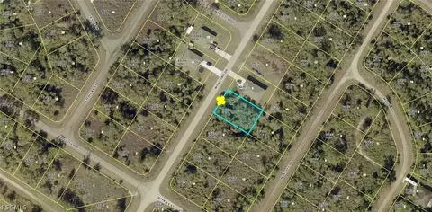 1922 Wingford Dr, Lehigh Acres, FL 33972