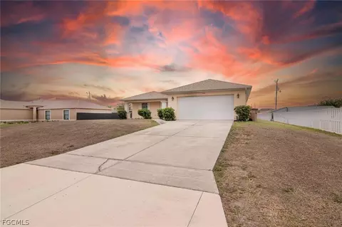 416 NW 7th Ter, Cape Coral, FL 33993