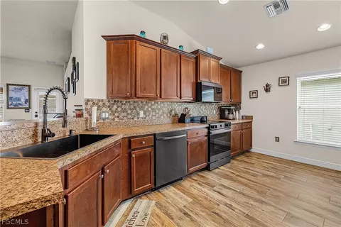 27067 Brook Forest Rd, Punta Gorda, FL 33950