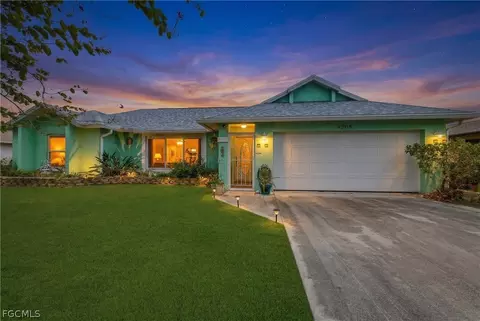 4305 SW 1st Pl, Cape Coral, FL 33914