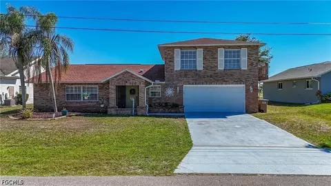 238 SE 9th Ter, Cape Coral, FL 33990