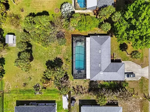 609 Jefferson Ave, Lehigh Acres, FL 33936