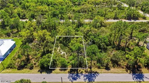Burwin Ave, North Port, FL 34291