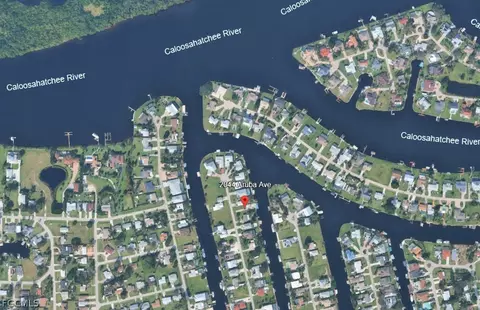 2044 Aruba Ave, Fort Myers, FL 33905