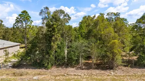 3008 44th St SW, Lehigh Acres, FL 33976