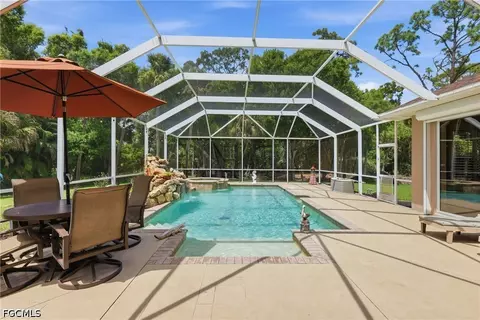 18186 Sandy Pines Cir, North Fort Myers, FL 33917