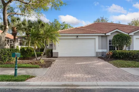 3931 Recreation Ln, Naples, FL 34116