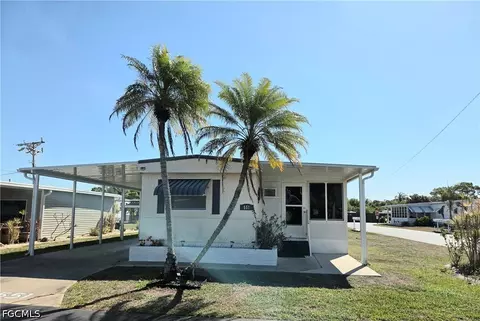 551 Freedom St, North Fort Myers, FL 33917