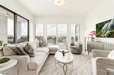 1111 Central Ave #507, Naples, FL 34102