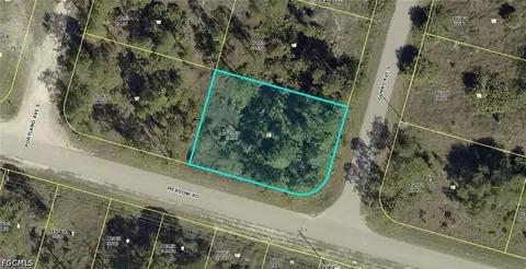 1112 Gunby Ave S, Lehigh Acres, FL 33974