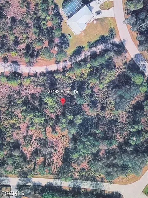27143 Suede Dr, Punta Gorda, FL 33955
