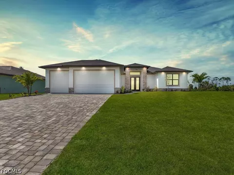 1517 NW 21st Pl, Cape Coral, FL 33993