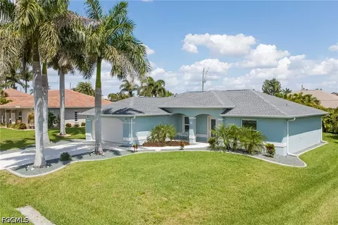 5239 Sands Blvd, Cape Coral, FL 33914