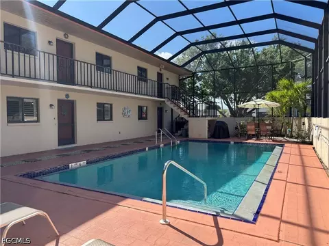 5255 Coronado Pkwy #1, Cape Coral, FL 33904