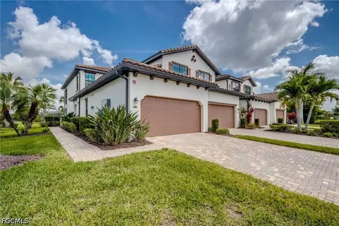 12048 Hawthorn Lake Dr #101, Fort Myers, FL 33913
