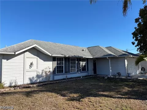 1213 SW 8th Pl, Cape Coral, FL 33991