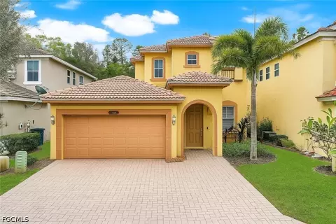 10253 S Silver Palm Dr, Estero, FL 33928