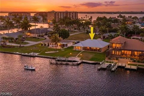 4406 SE 19th Ave, Cape Coral, FL 33904